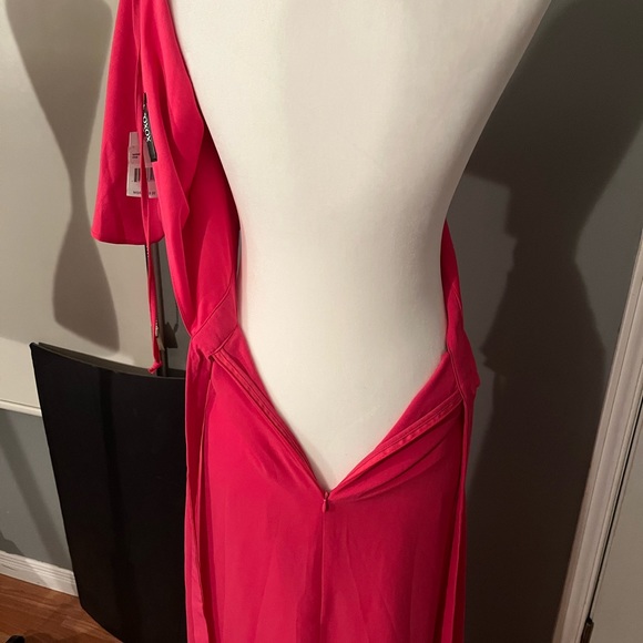 XOXO Raspberry Coloured Dress Size Medium - Picture 12 of 16